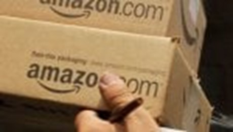 Accordo Amazon-Poste: consegne anche di sera e nei weekend