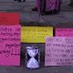 Fertility Day, la protesta a Firenze si scrive sui cartelli: Sono in attesa di...